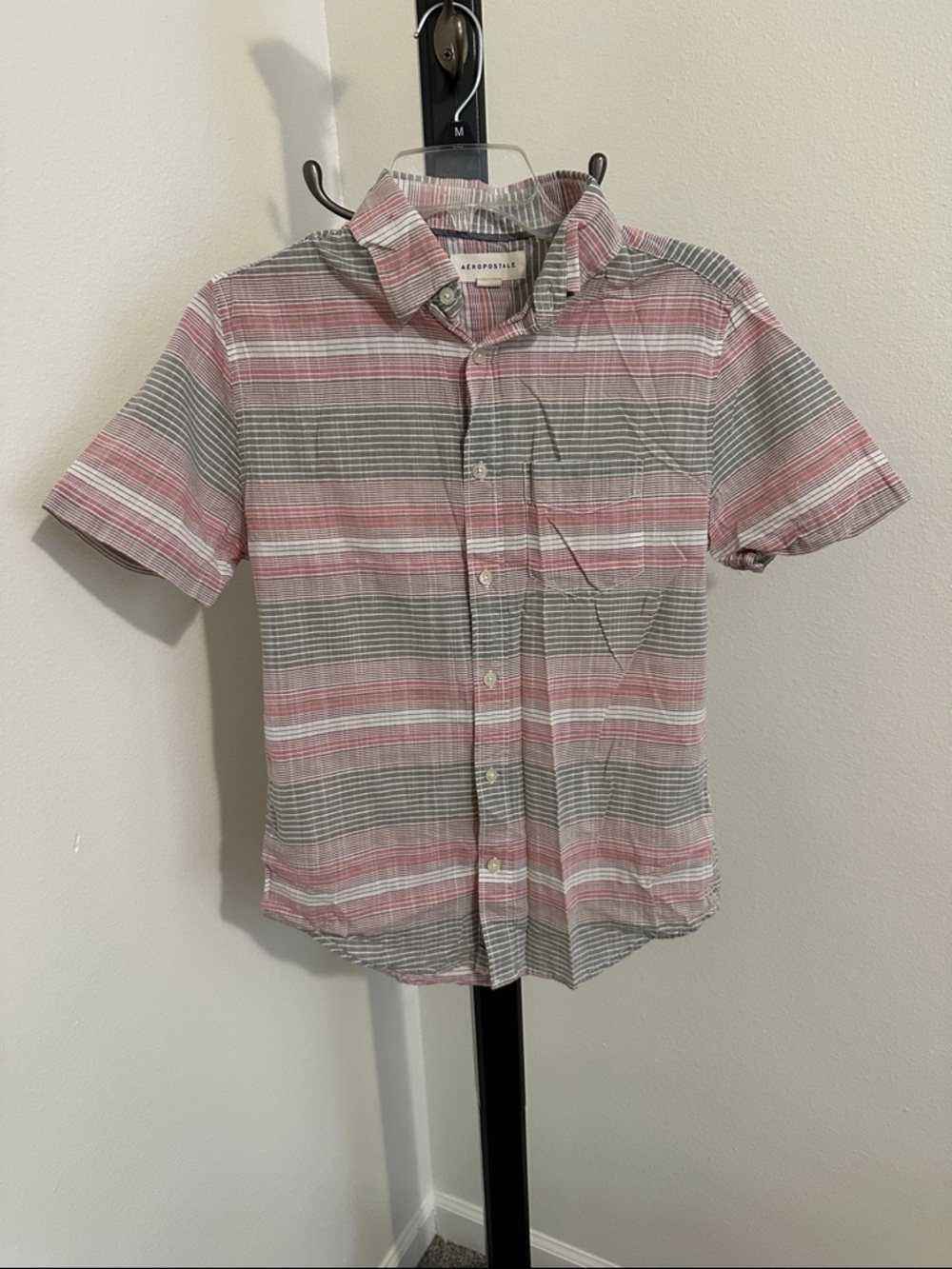 Aeropostale Men's Short Sleeve Button-Down Shirt in Pink and Gray Stripe